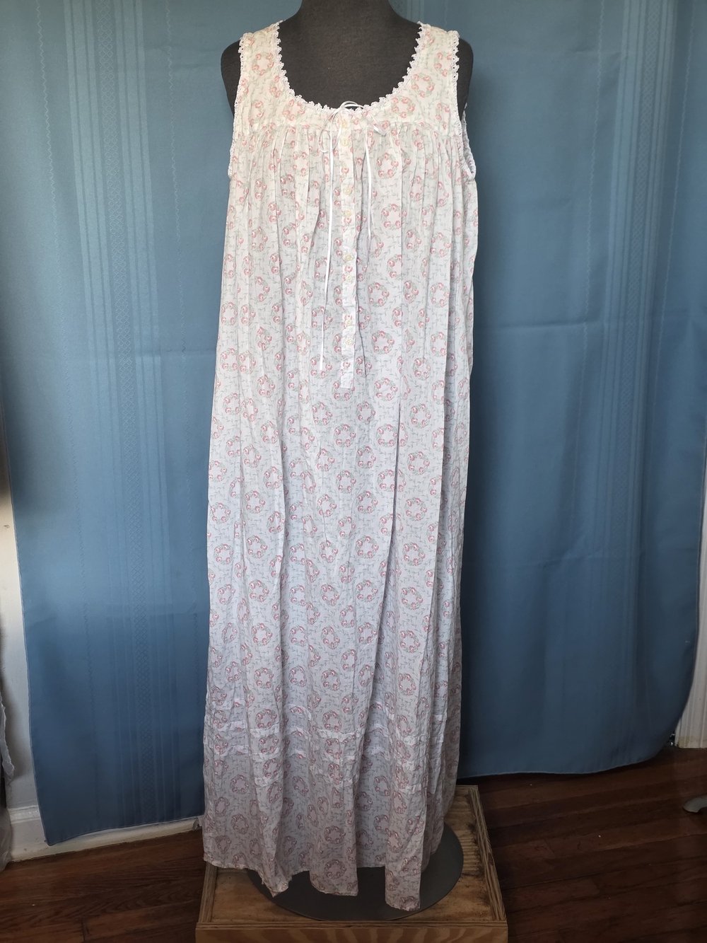 VTG Eileen West Queen Annes Lace Cotton Nightgown Medium Cottagecore Coquette M